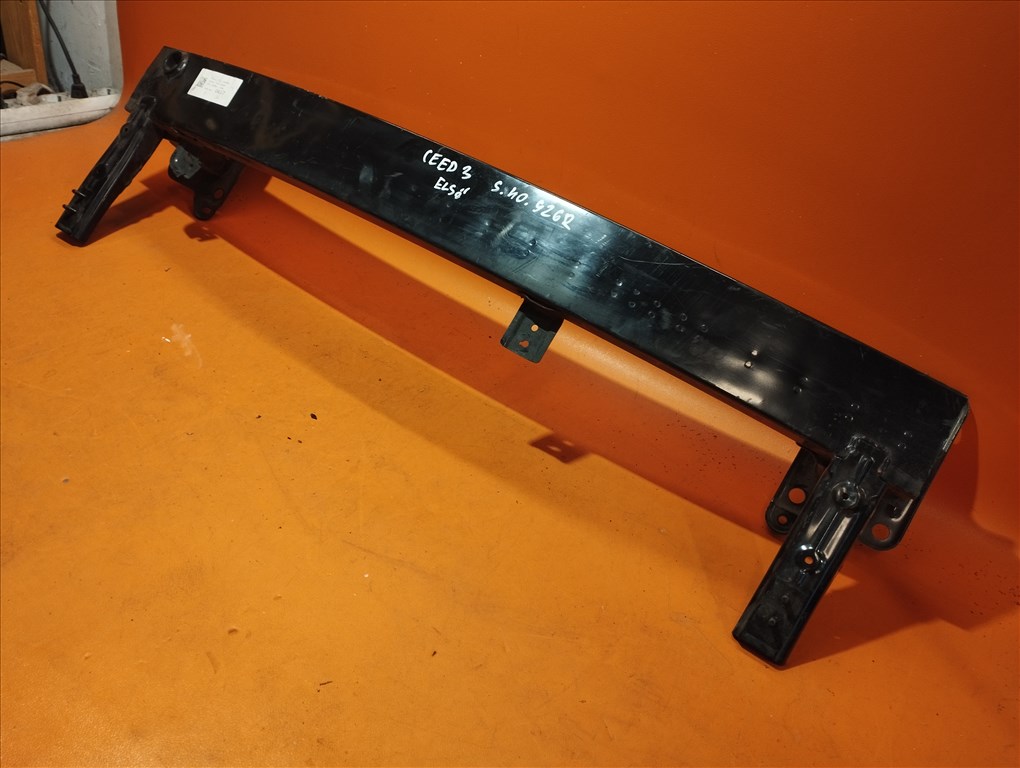 Kia Ceed 3 első lökhárító merevítő (S.40.926R)a 3. kép