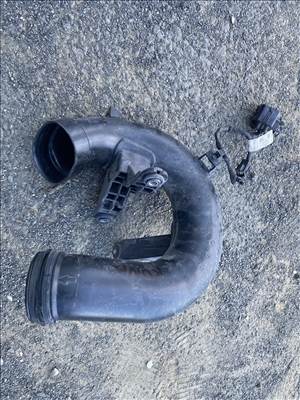 Hyundai Kona (OS) levegőcső  28220j9200