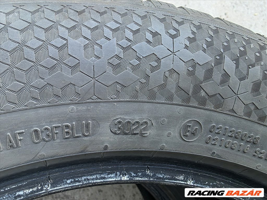 235/60R18 Continental téli gumi 2db nagyon jó állapotban eladó! 8. kép