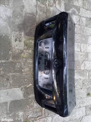 BMW 3-as sorozat E90, E91, E92, E93 bmw e90 csomagtérajtó fedél