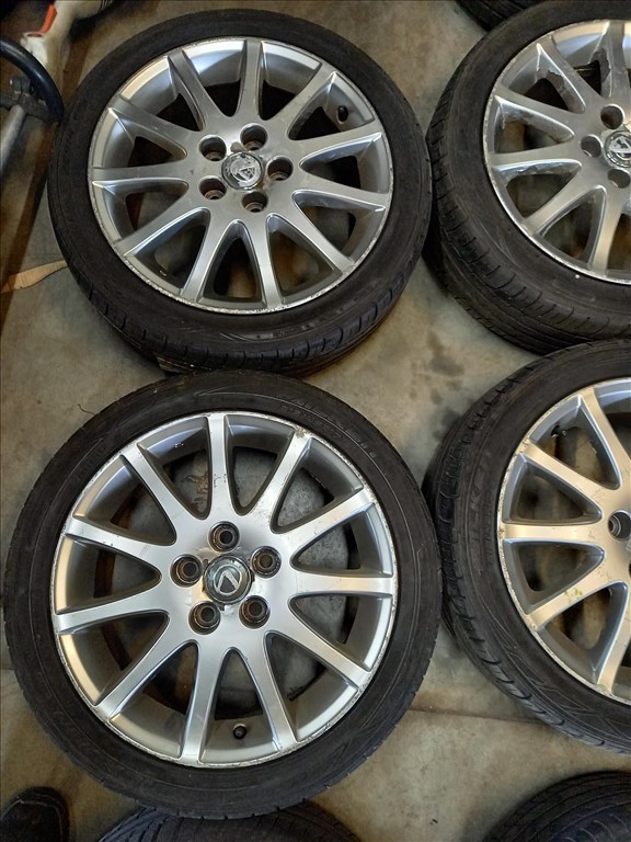  Lexus 5x114.3-as 7x17" használt (gyári felni) alufelni, rajta 215/45 használt Falken nyári gumi mxx 2. kép