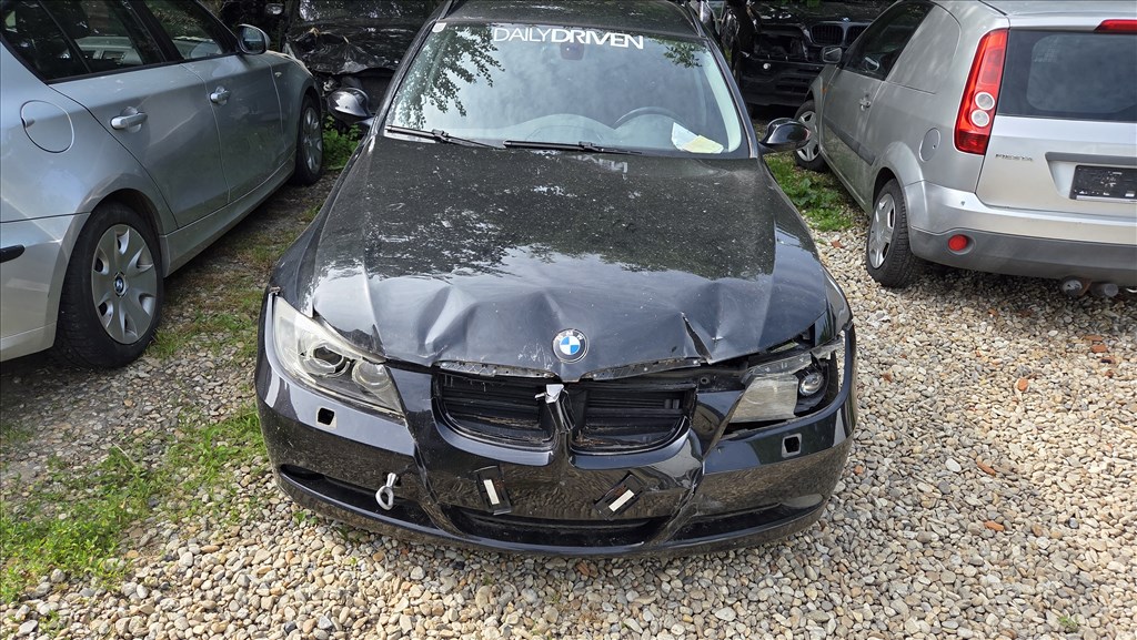BMW 320 E90, E91, E92, E93 bmw e90 e91 318d 320d alkatrészei  5. kép