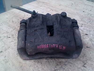 NISSAN VANETTE CARGO Bal első féknyereg munkahengerrel