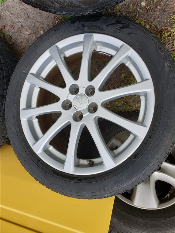 17" 5x100 Toyota Avensis 3. kép