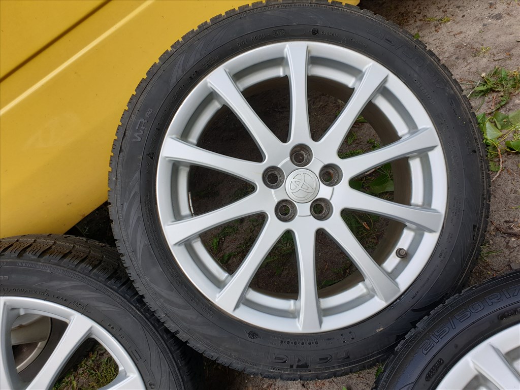 17" 5x100 Toyota Avensis 4. kép