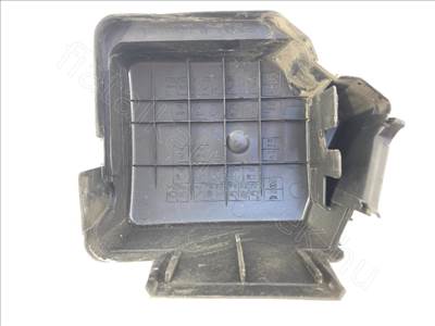 Biztosítékház felső rész - DOBLO, PUNTO - BO.735290874, 735391985 -  - Bontott Fiat  735290874