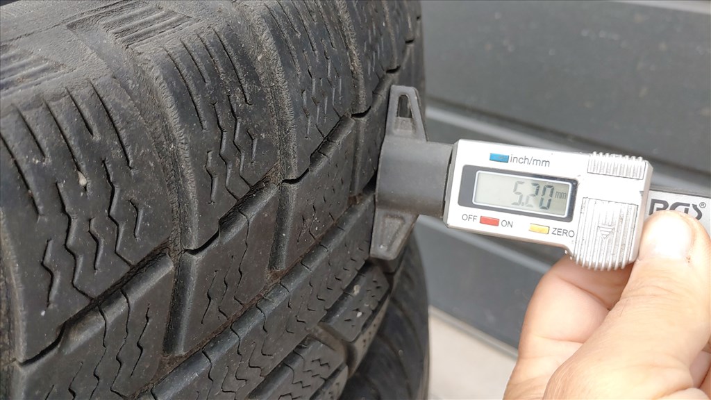  195/65R15" használt Michelin téli gumi 8. kép