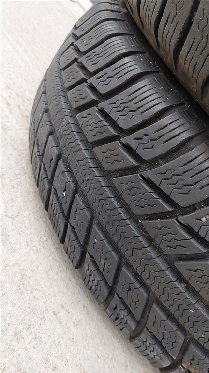  195/65R15" használt Michelin téli gumi 9. kép