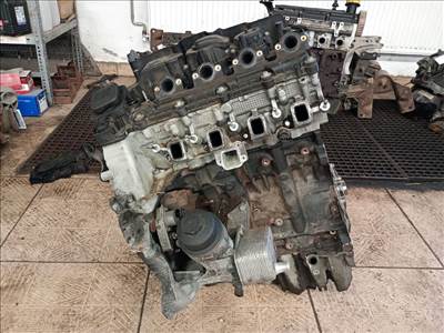 BMW 318d - Motor (fűzött blokk hengerfejjel)