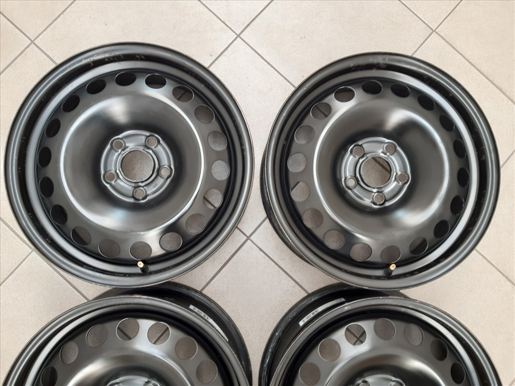  5x105 Opel Astra K gyári lemezfelni 6,5x16 ET41 TPMS nyomásérzékelő 3. kép
