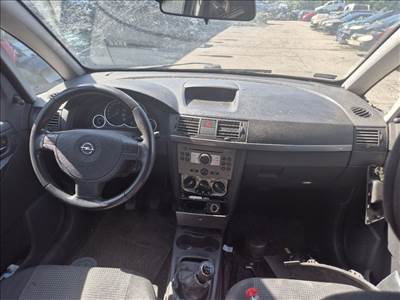 Opel Meriva A 1.4 cd lejátszó 