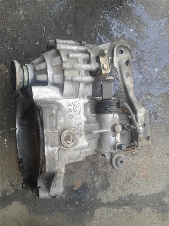 Seat Ibiza II 1.9 SDi SE sebességváltó  1. kép