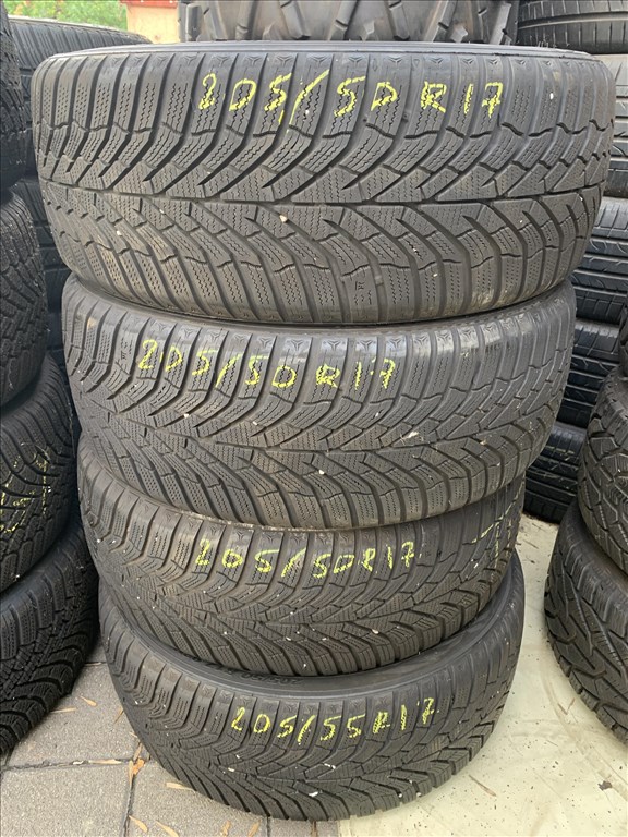 205/5017" újszerű Kumho téli gumi  2. kép