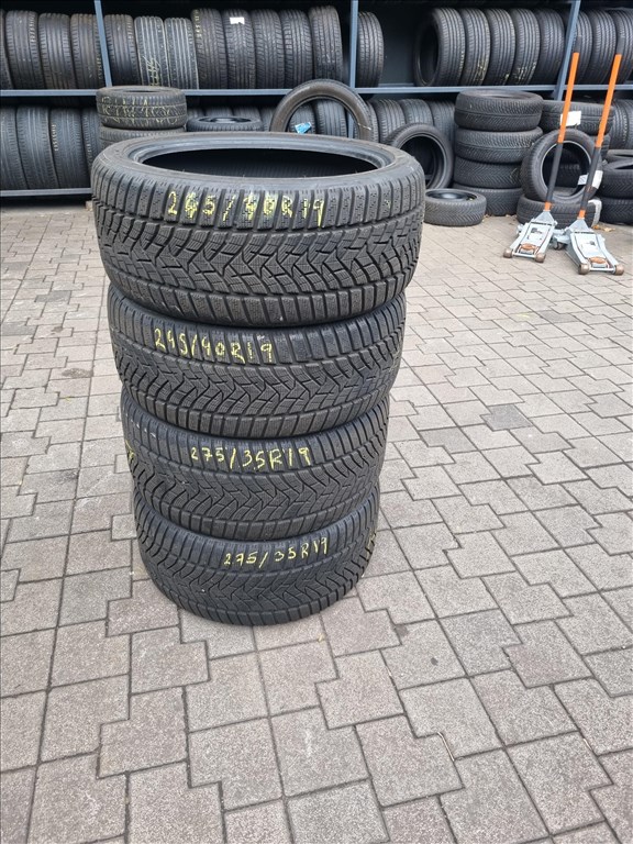  245/4019" 275/2519" újszerű Dunlop Winter Sport 5 téli gumi szett  1. kép