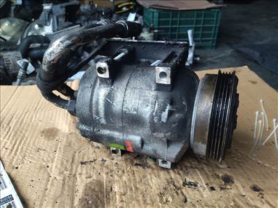 Audi A4 B5 / Volkswagen Passat B5 1.8 klímakompresszor 8d0260805d