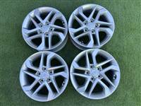 5x114.3 16" Hyundai gyári alufelni + TPMS szenzor 6,5Jx16h2 ET45