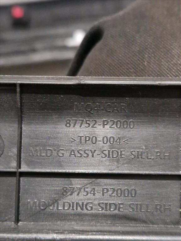 Kia Sorento (MQ4) Küszöb díszléc  87751p2000 87752p2000 3. kép