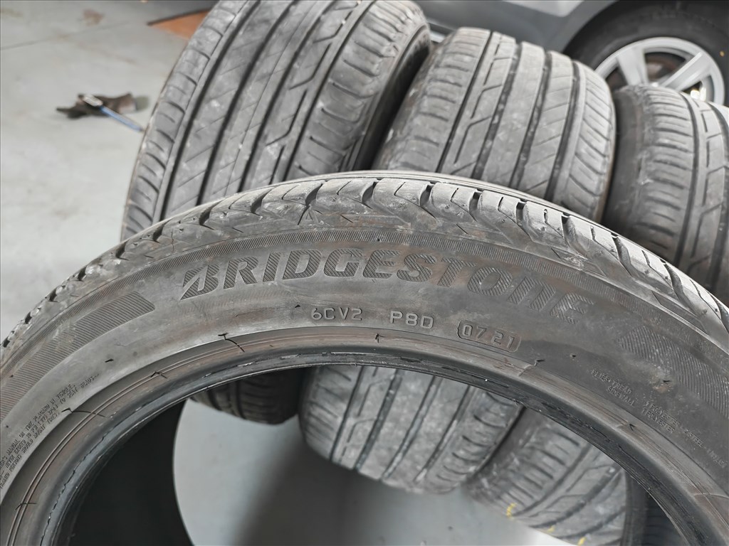  215/50 r18 Bridgestone Turanza T001 nyárigumi szett! 7. kép