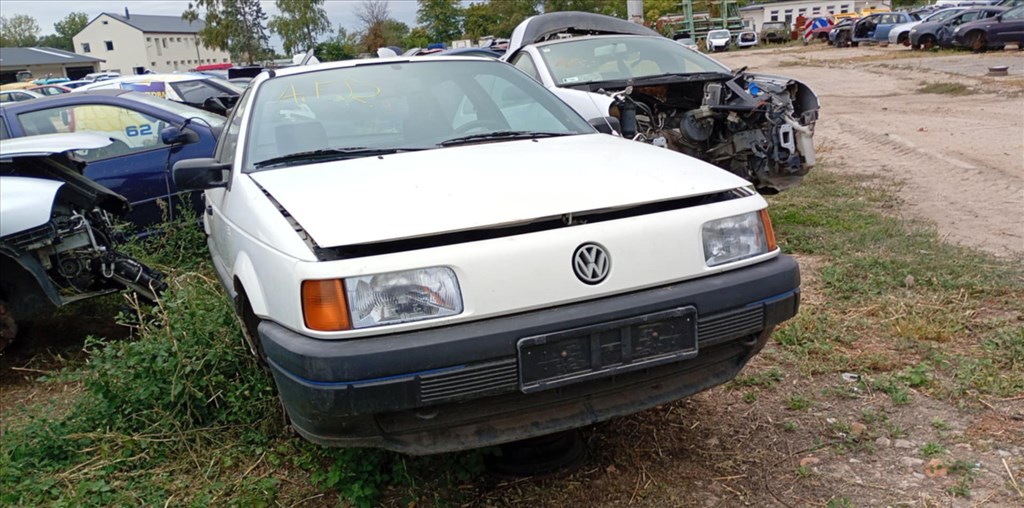 VW PASSAT B3 1.6 bontott alkatrészek elérhetőek! 2. kép