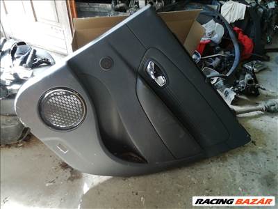 Renault Scénic III dCi 130 FAP Jobb hátsó Ajtó kárpit 