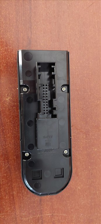 Opel Zafira B ablakemelő kapcsoló  2. kép