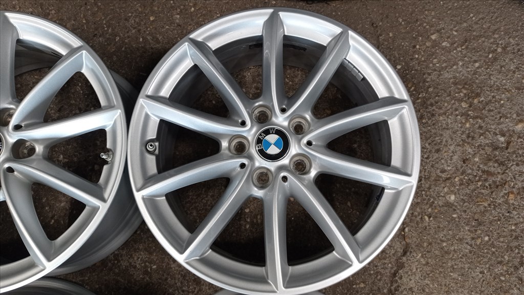  5x112 lyukosztású 7,5JJ 17" használt (gyári felni) alufelni 3. kép