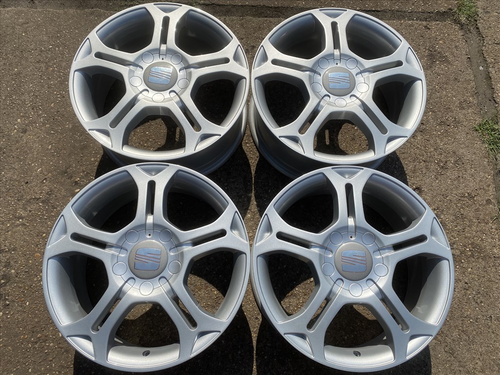 4db gyári 17" Seat Leon alufelni. (4084) 1. kép