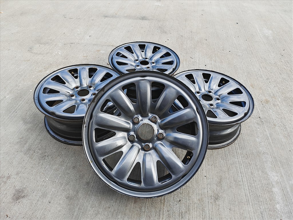  5x112 lyukosztású 6JJ 16" használt (gyári felni) lemezfelni 1. kép