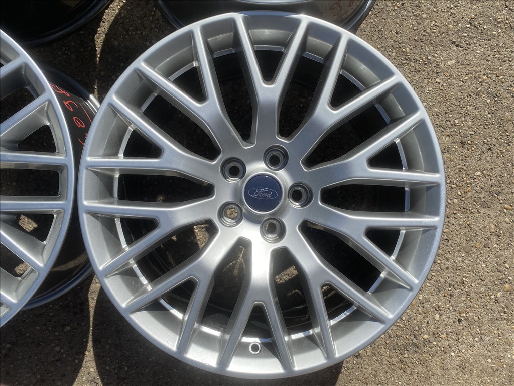  4db gyári 19" Ford Mustang GT alufelni. (4098) 2. kép