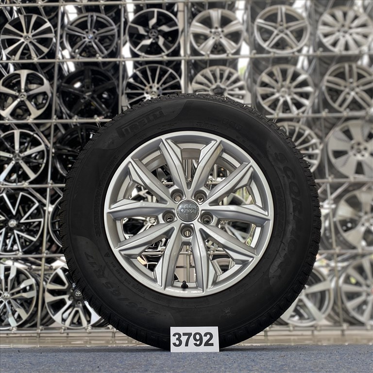 (3792) Audi 17 gyári alufelni felni, 5x112, 235/65 R16 téli gumi, Q5 1. kép