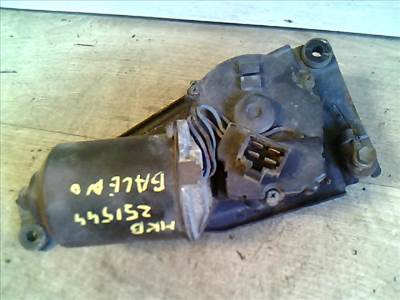 SUZUKI Baleno 1998.09.01-2002.12.31 Ablaktörlő motor első