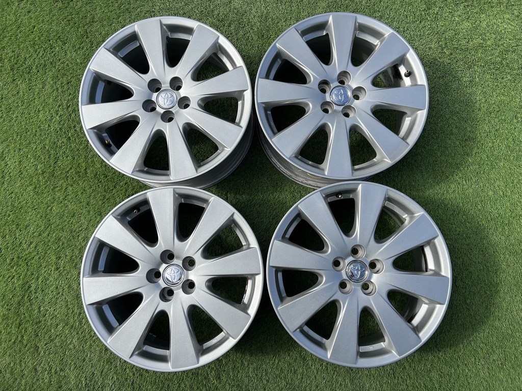 5x100 17" Toyota gyári alufelni 7Jx17h2 ET45 1. kép