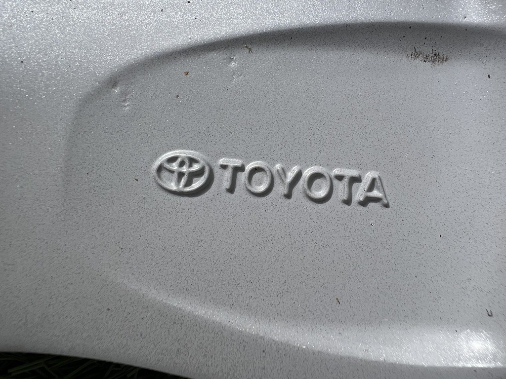 5x100 17" Toyota gyári alufelni 7Jx17h2 ET45 7. kép