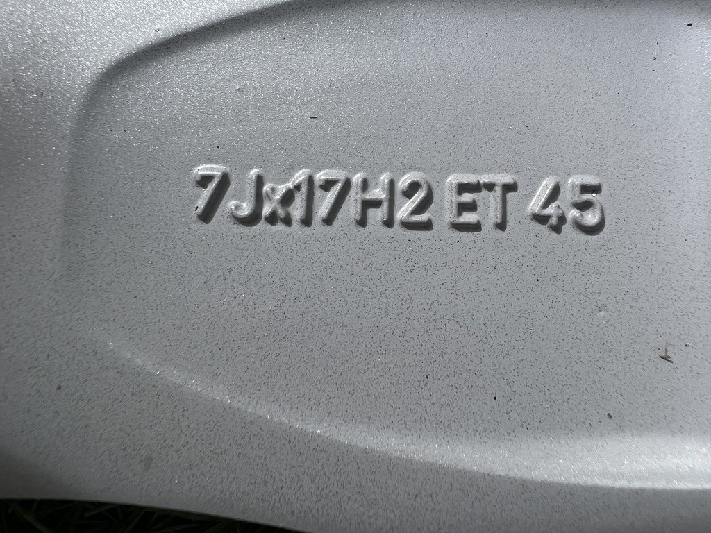 5x100 17" Toyota gyári alufelni 7Jx17h2 ET45 8. kép