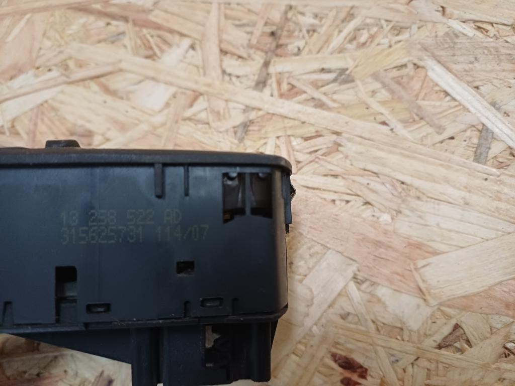 Opel Corsa D (2006-2015) Bal Első Ajtó  Ablakemelő Kapcsoló  3. kép