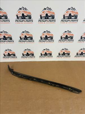 Szélvédő díszítőelem Ford Ranger/Mazda BT-50