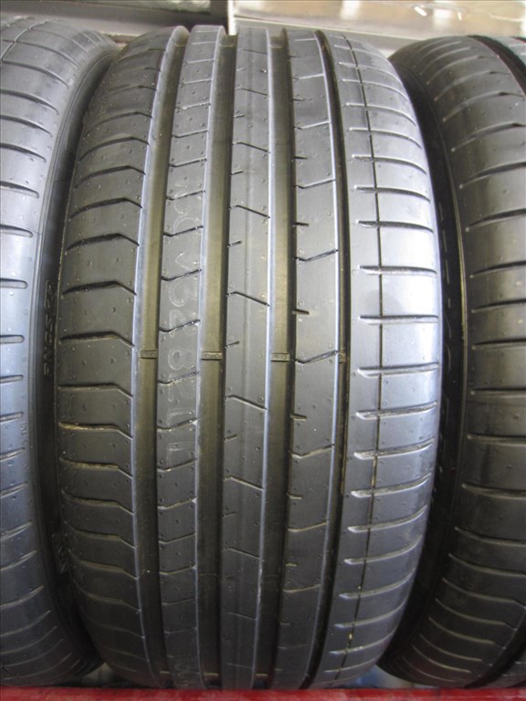  255/40 R21 PIRELLI PZERO 102V 3. kép