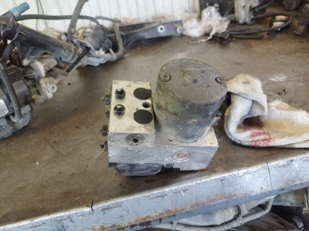 Audi A4 B6 ABS kocka 8e0614111t 0265202401 2. kép