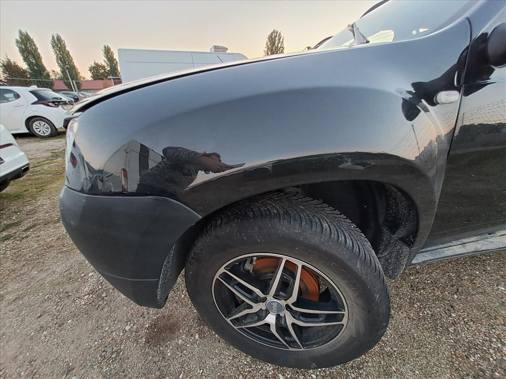 Bontásra: Dacia Duster I. 2015 Facelift1.5 Dci diesel 66kW, futómű / db. uu1hsdcl653207960  k9k-612-r330433 4. kép