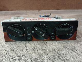 Mitsubishi Carisma Fűtéskapcsoló (Nem klímás) *141403*
