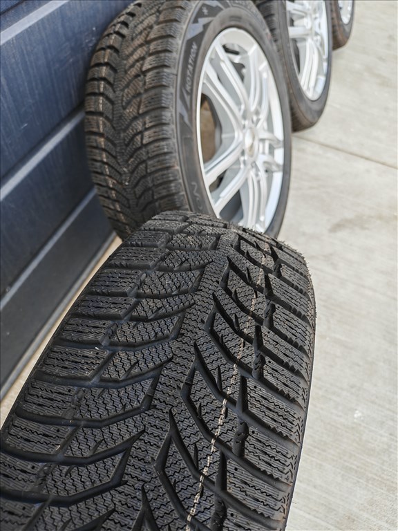 16" 5x112 VW, Audi, Seat, Skoda alufelni szett új téligumikkal! 5. kép