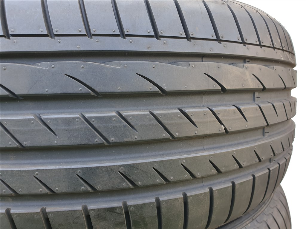  235/50 18 Laufenn S-Fit EQ (új) 4. kép