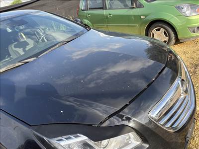 Opel Insignia A motorháztető 