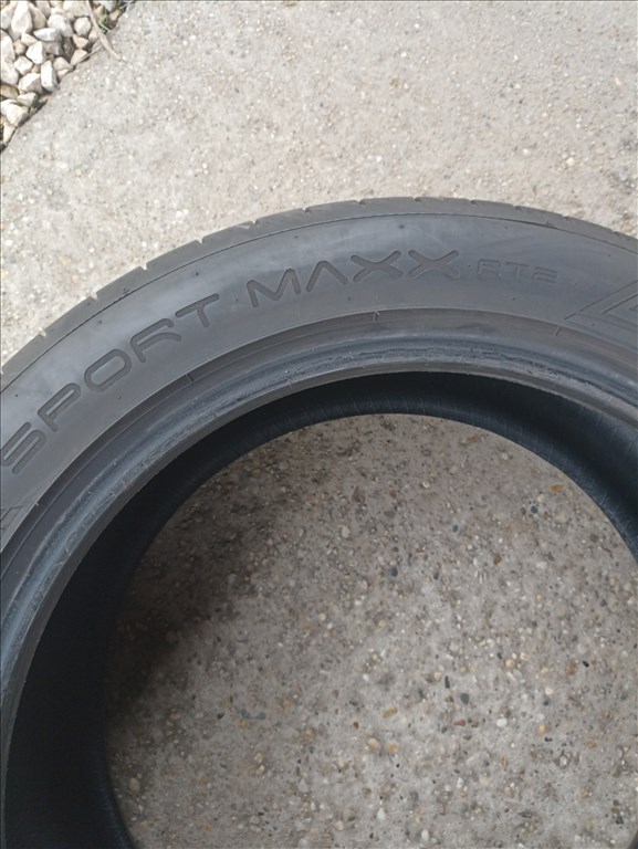  235/5019" használt Dunlop nyári gumi gumi 7. kép
