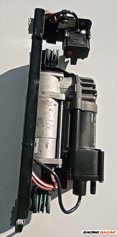 BMW 5-ös sorozat F07 Légrugó kompresszor felújítás! 4430201641 2. kép