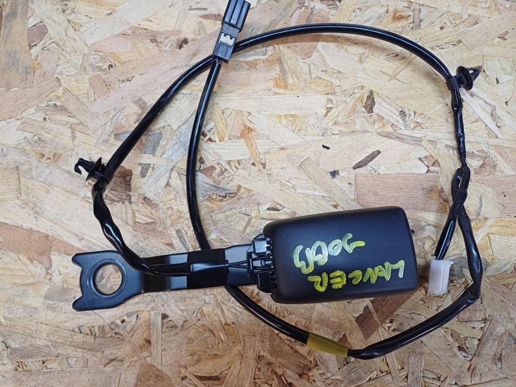 Mitsubishi Lancer VIII (2008-2017) Jobb Első Ülés Biztonsági Öv Csat  1. kép