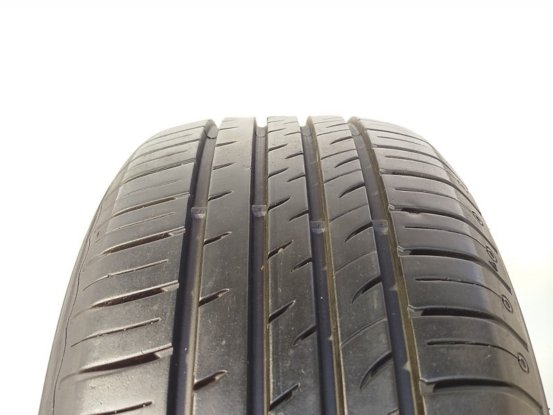 Kumho ES31 Ecowing 215/60 R16  1. kép