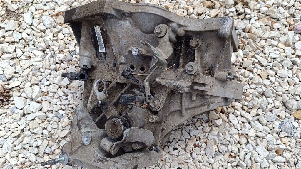 Suzuki Vitara LY 1.6 váltó ZFB 1. kép