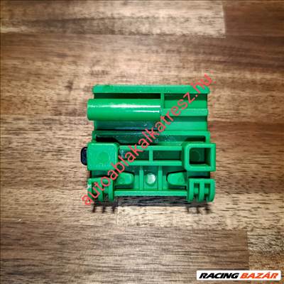 Renault Vel Satis jobb hátsó ablakemelő csúszka