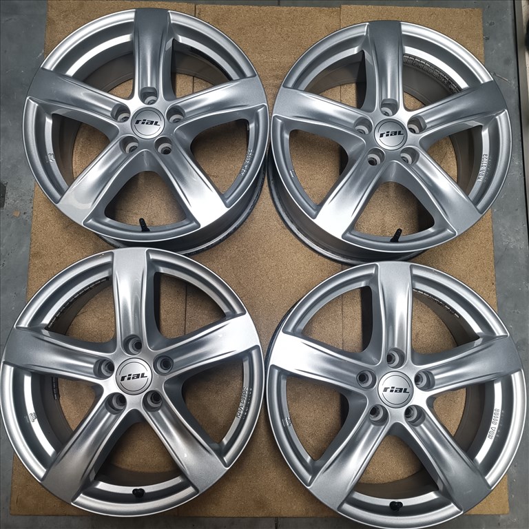  5x108 lyukosztású 7,5Jx17" használt Rial alufelni 1. kép